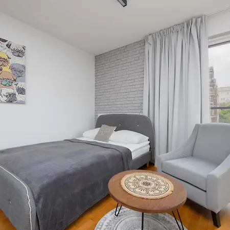 Appartement Bright Okrzei In Near Pge By Renters Varsovie