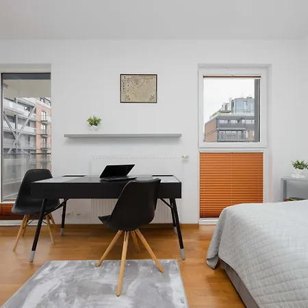 Bright Okrzei In Near Pge By Renters Appartement *