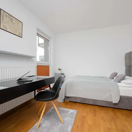 Appartement Bright Okrzei In Near Pge By Renters *